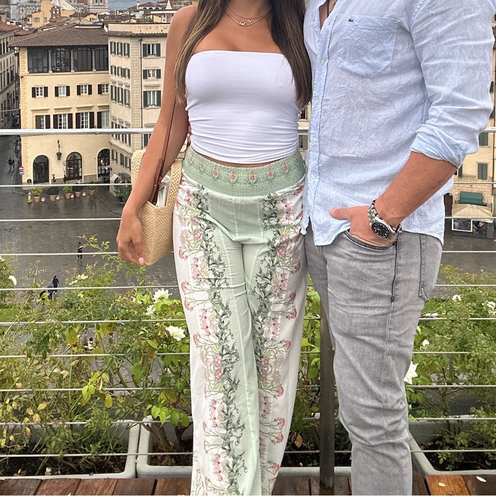 Alice + Olivia Green and Pink flowy pant